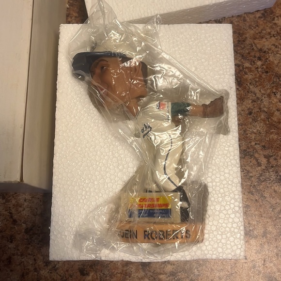 Wilmington, blue rocks, Robin Roberts bobble head - Picture 2 of 2